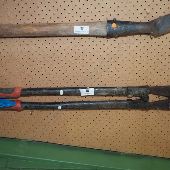 bolt cutters