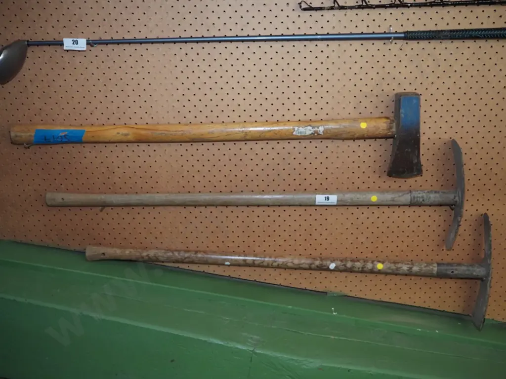 2 grubbers, log splitter- yellow dots Image 1++