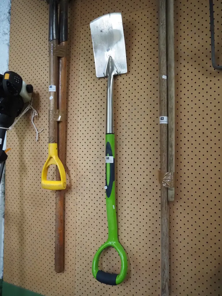 garden spade Image 1++