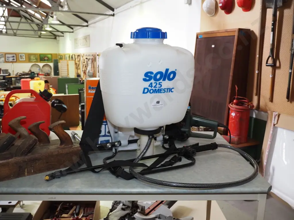 Solo backpack sprayer Image 1++