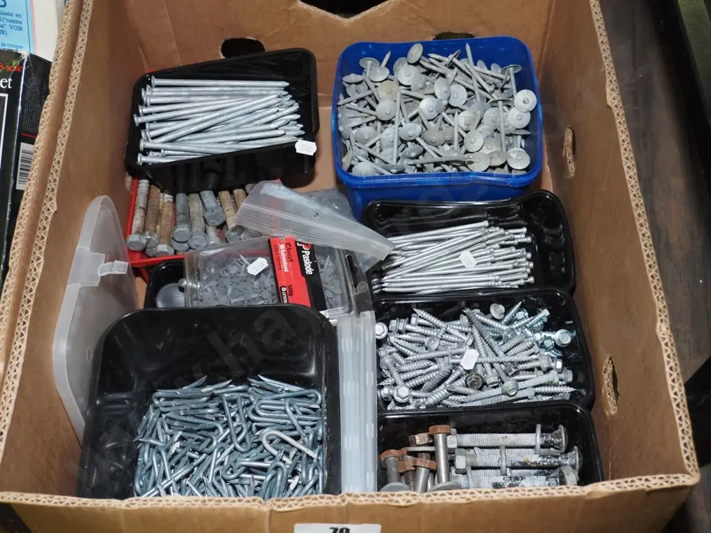 box of fasteners Image 1++