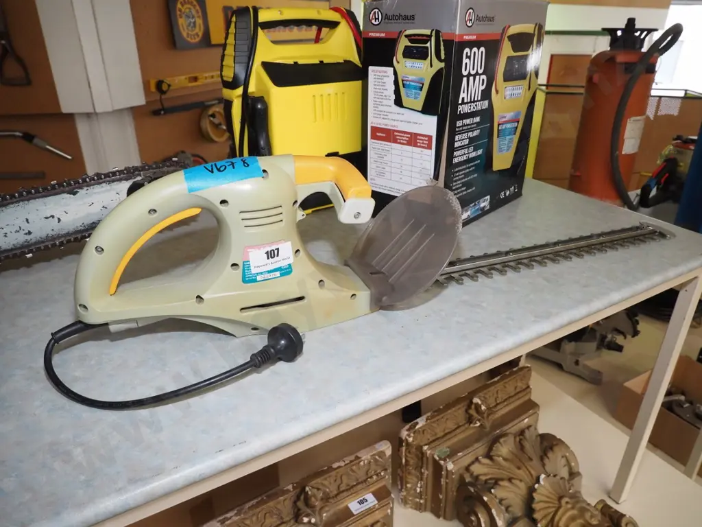 Ryobi electric hedge trimmers Image 1++