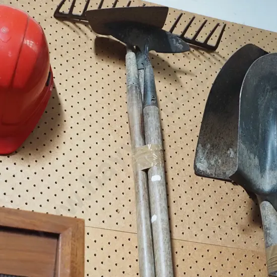 garden rake, 2 hoes
