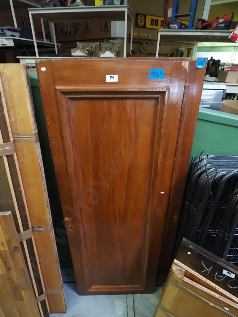 pair of rimu cupboard door H-1670 W-620 Image 1++