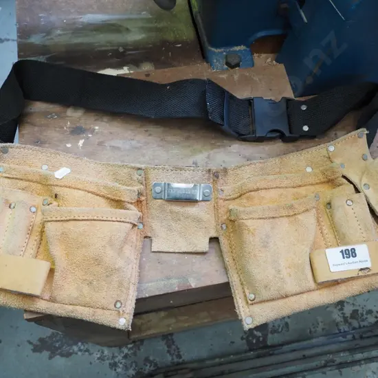 builder's belt