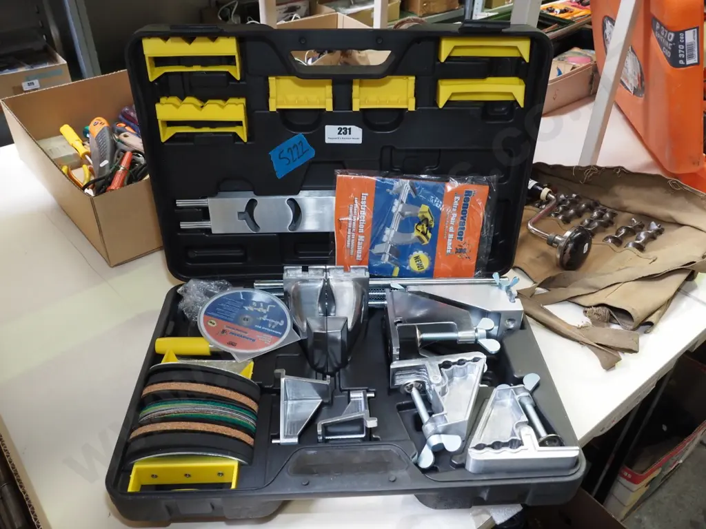 as new Renovator extra pair of hands Image 1++