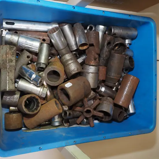box; sockets