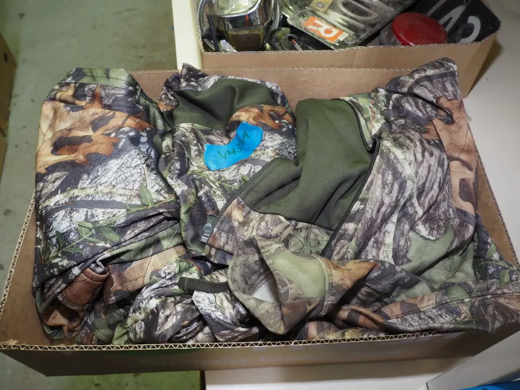 box of hunting clothing Image 1++