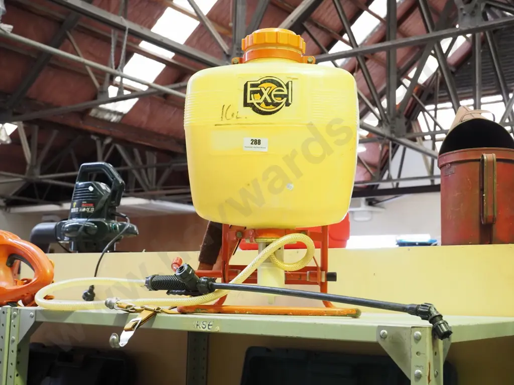 Exel backpack sprayer Image 1++