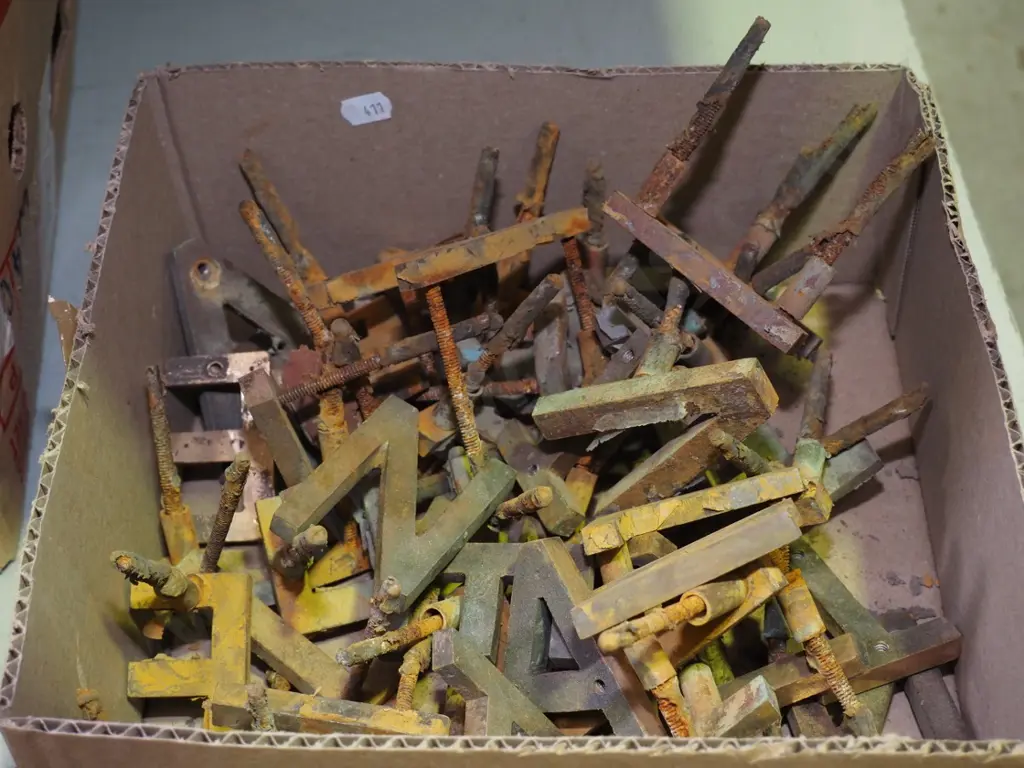 box of metal letters Image 1++