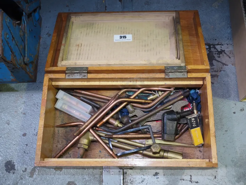 box; welding accessories Image 1++