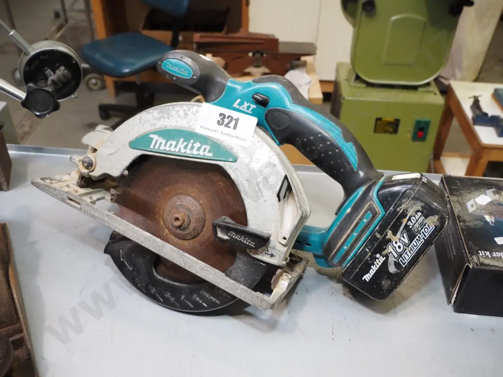 Makita 18V battery skilsaw Image 1++