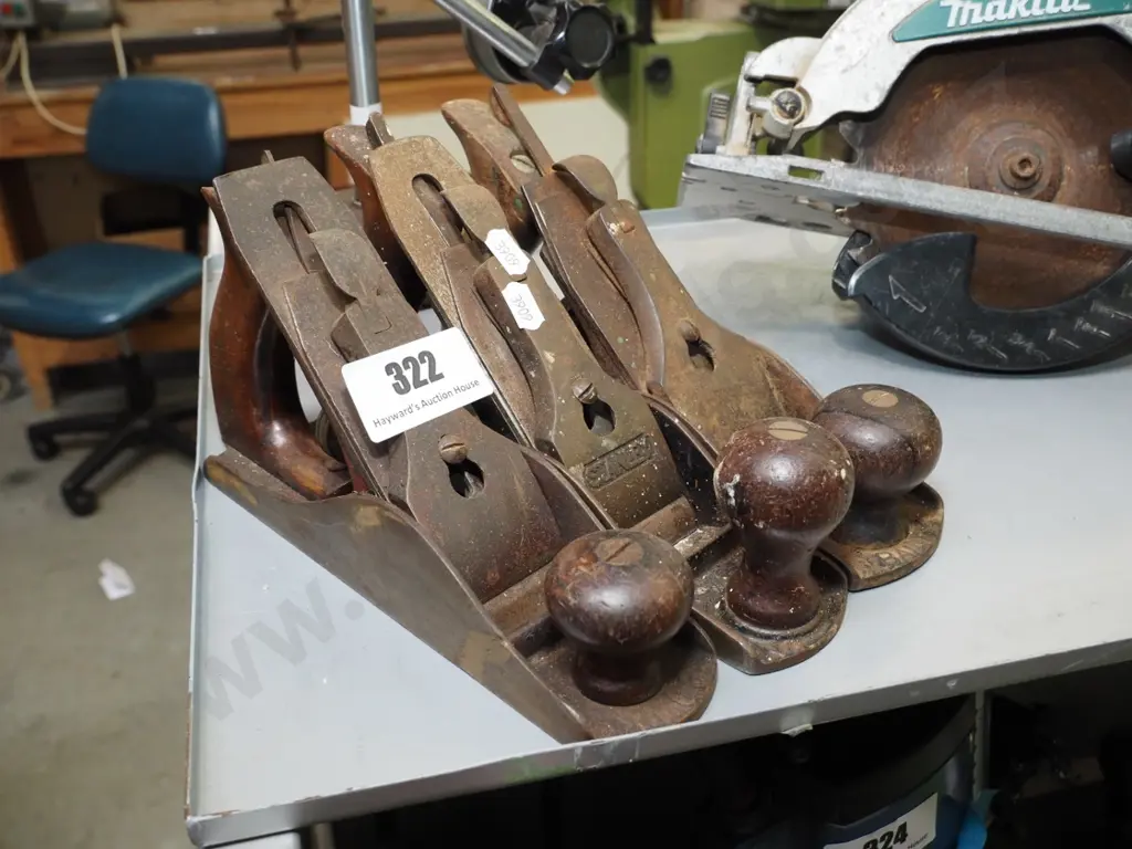 3  hand planes Image 1++