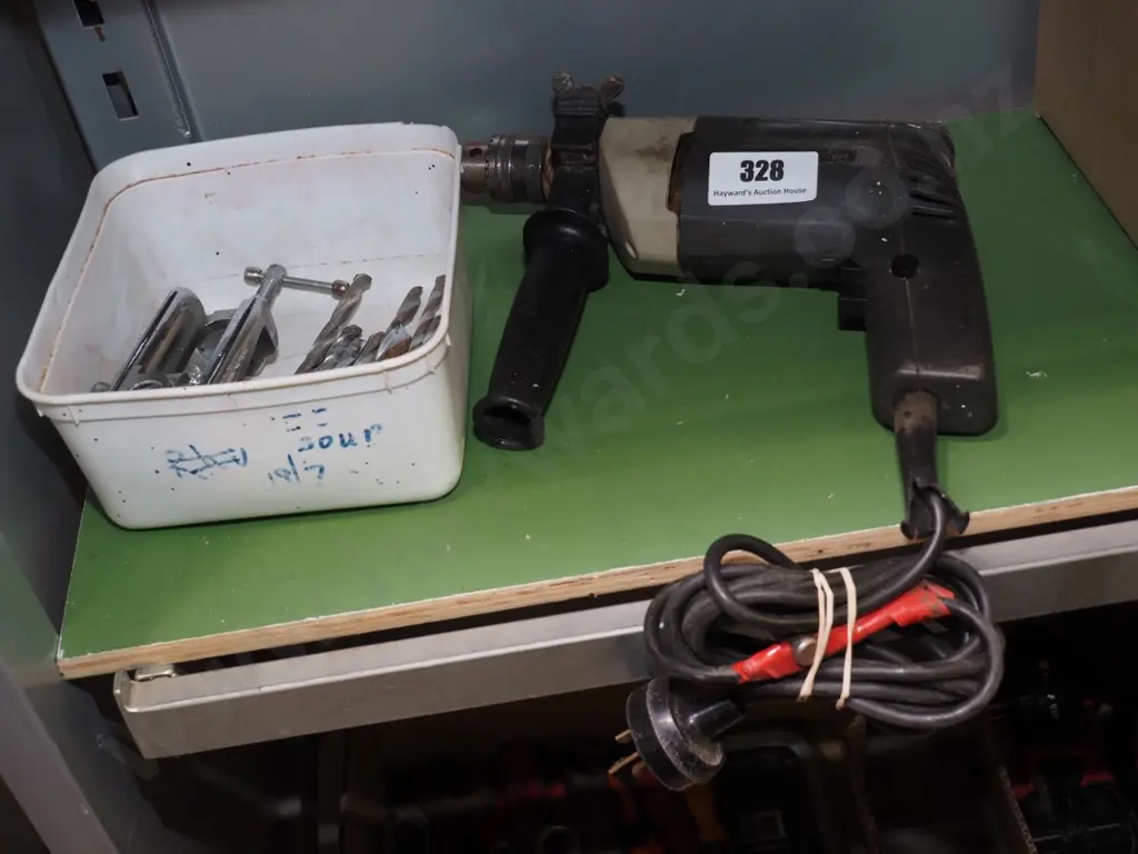 drill, drill bits, jig Image 1++