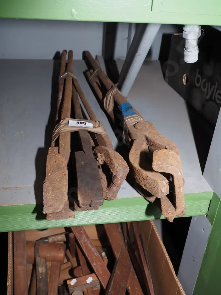 blacksmith's tools Image 1++