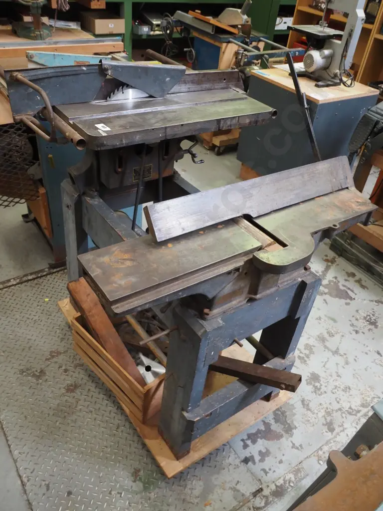 Tanner table saw and buzzer - 160mm Image 1++