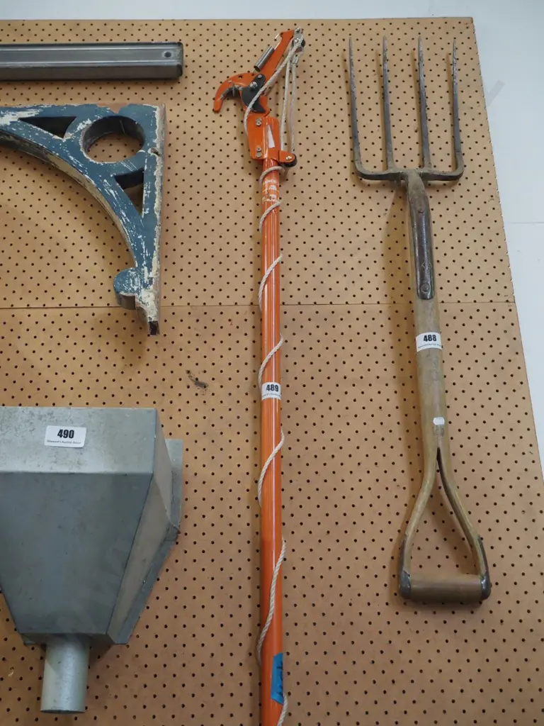pole pruner Image 1++