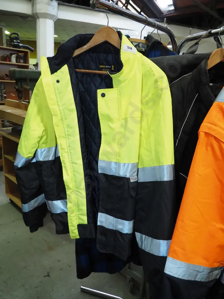 hi-vis jacket - XL Image 1++