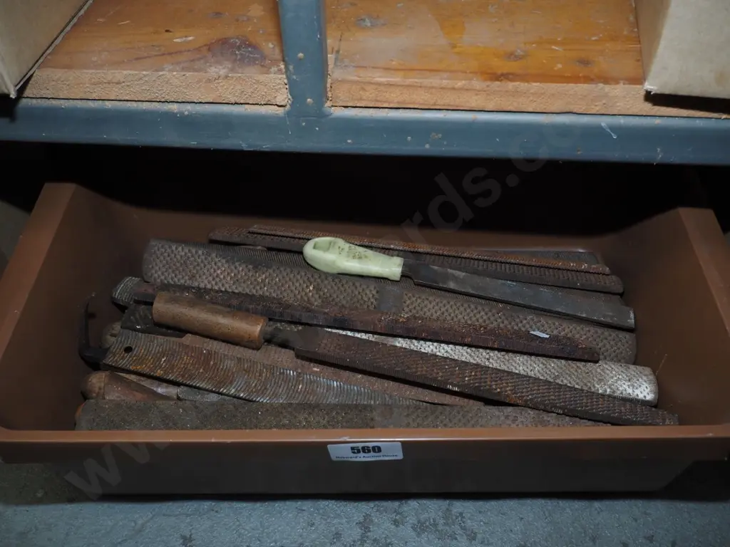 box of rasps and files Image 1++