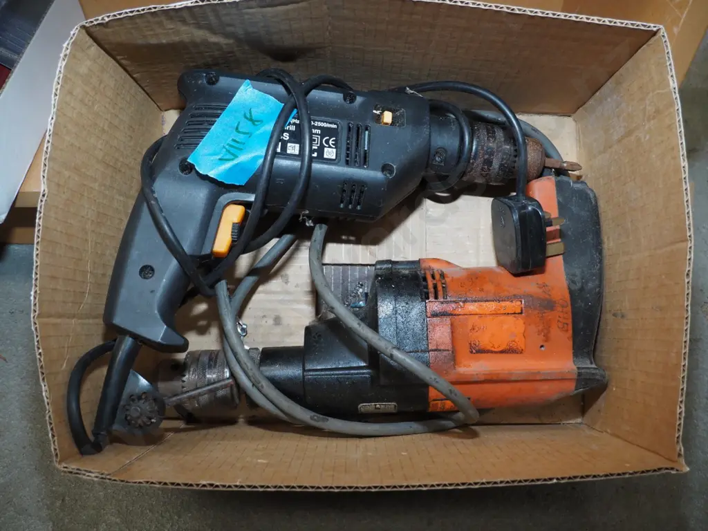 2 electric drills Image 1++