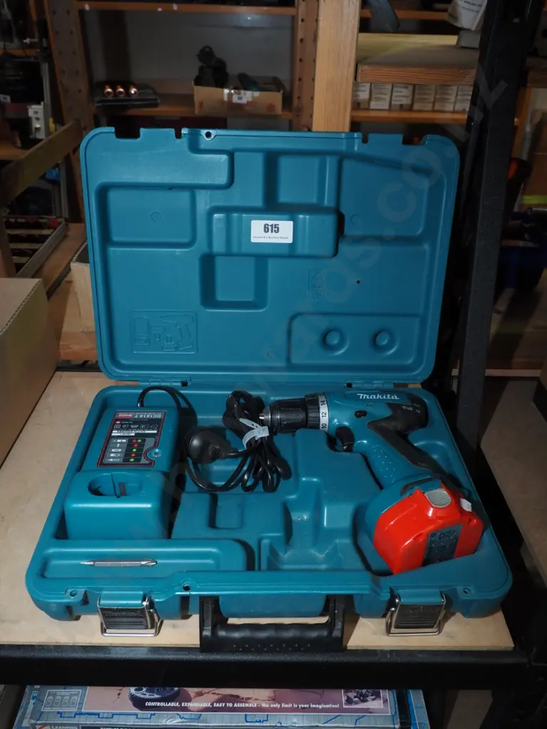 cased Makita battery drill Image 1++