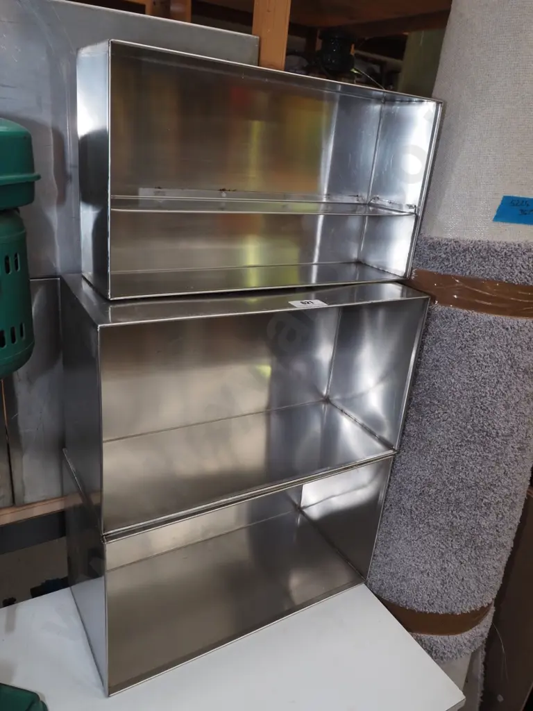 3 stainless steel bins Image 1++