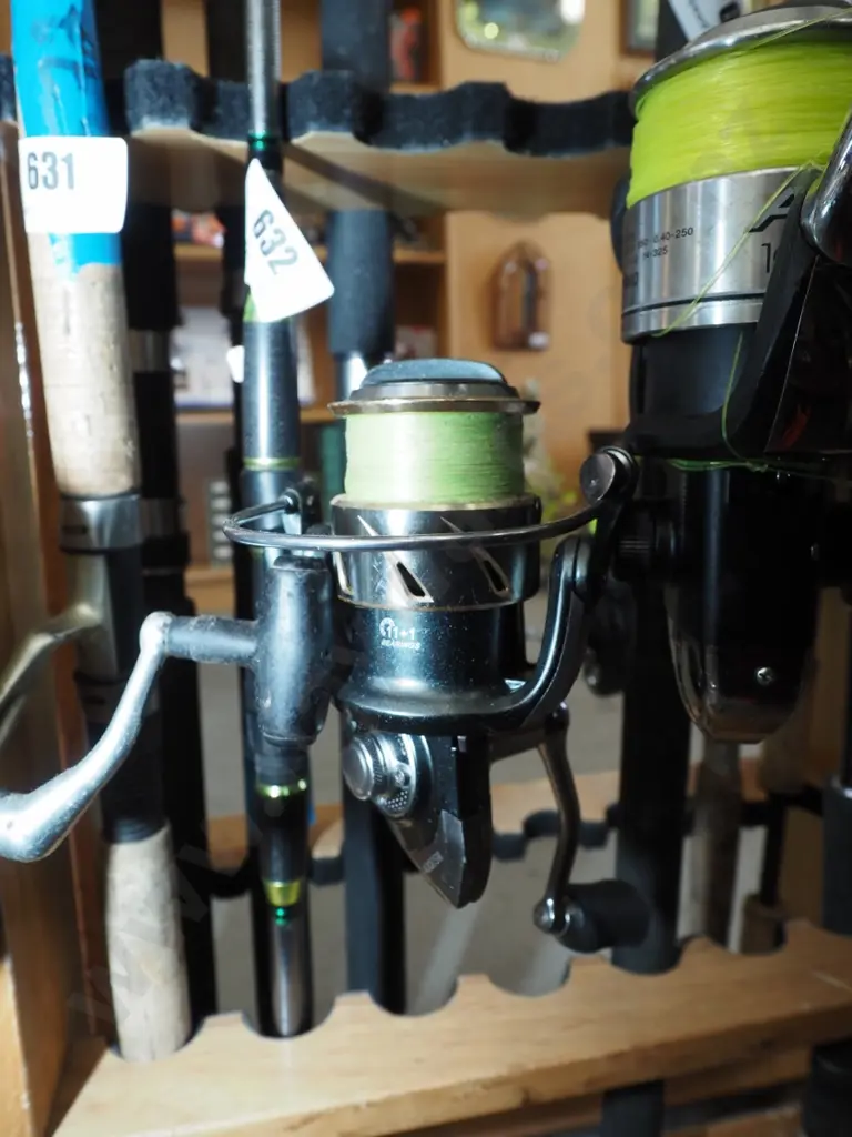 fishing rod and reel Image 1++