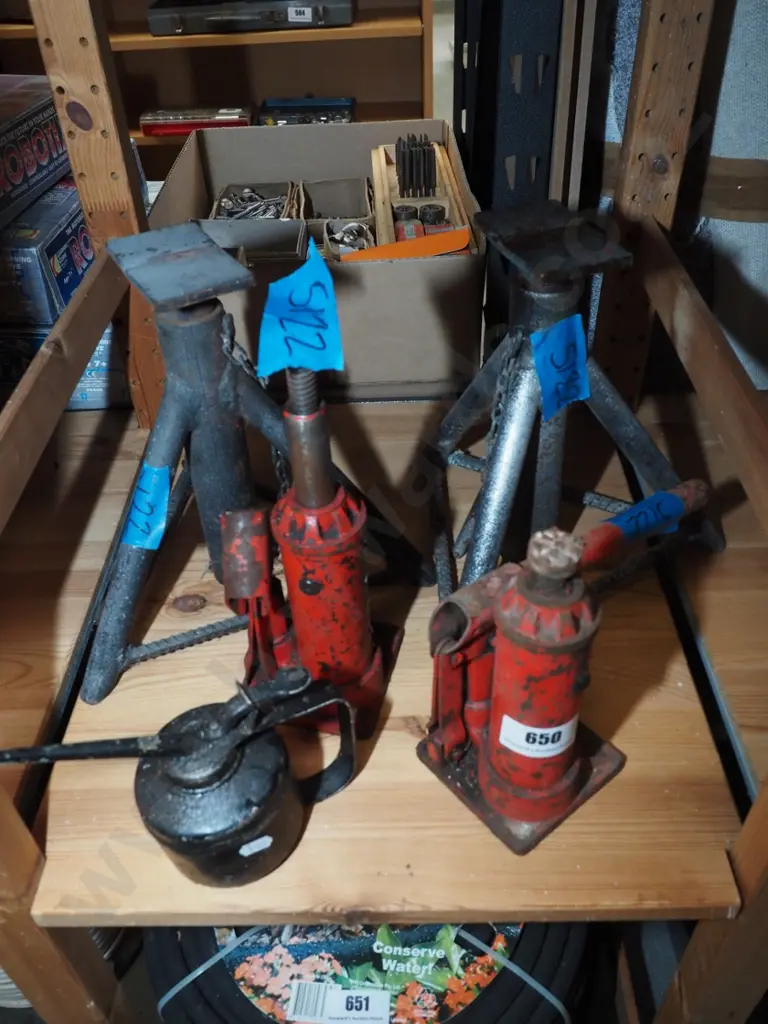 axle stands, bottle jacks, oiler Image 1++