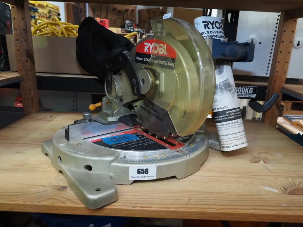 Ryobi compound mitre saw Image 1++