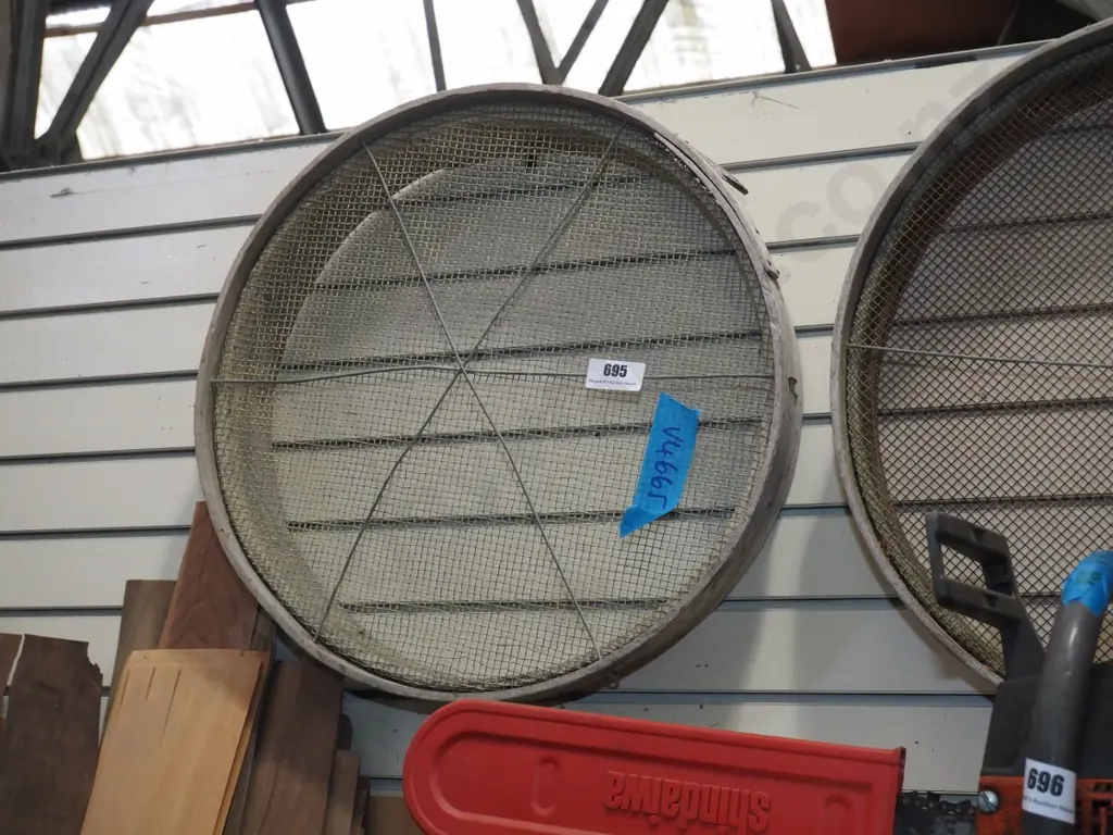 garden sieve Image 1++
