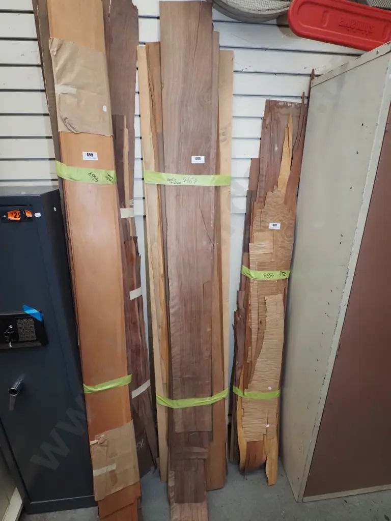 bundle of exotic timber veneer Image 1++
