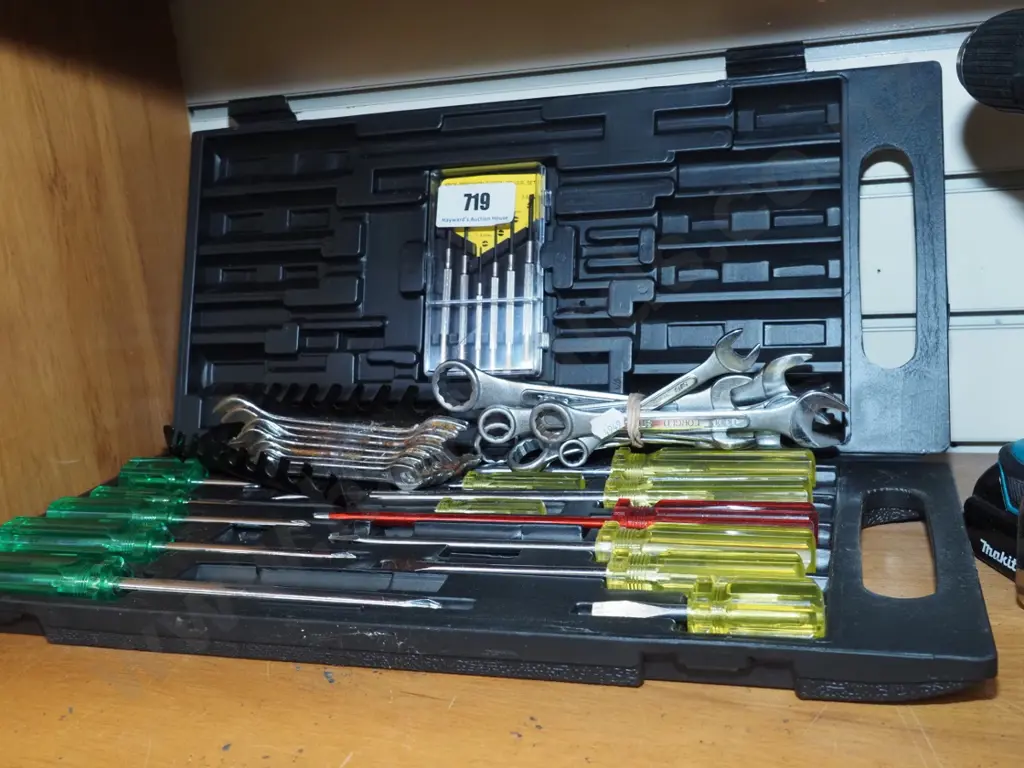 screwdriver set, open ended spanners Image 1++
