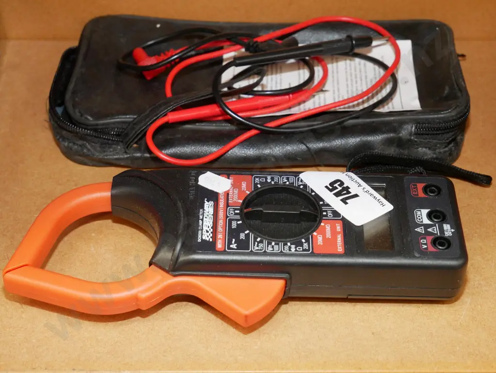 electricians clamp meter Image 1++