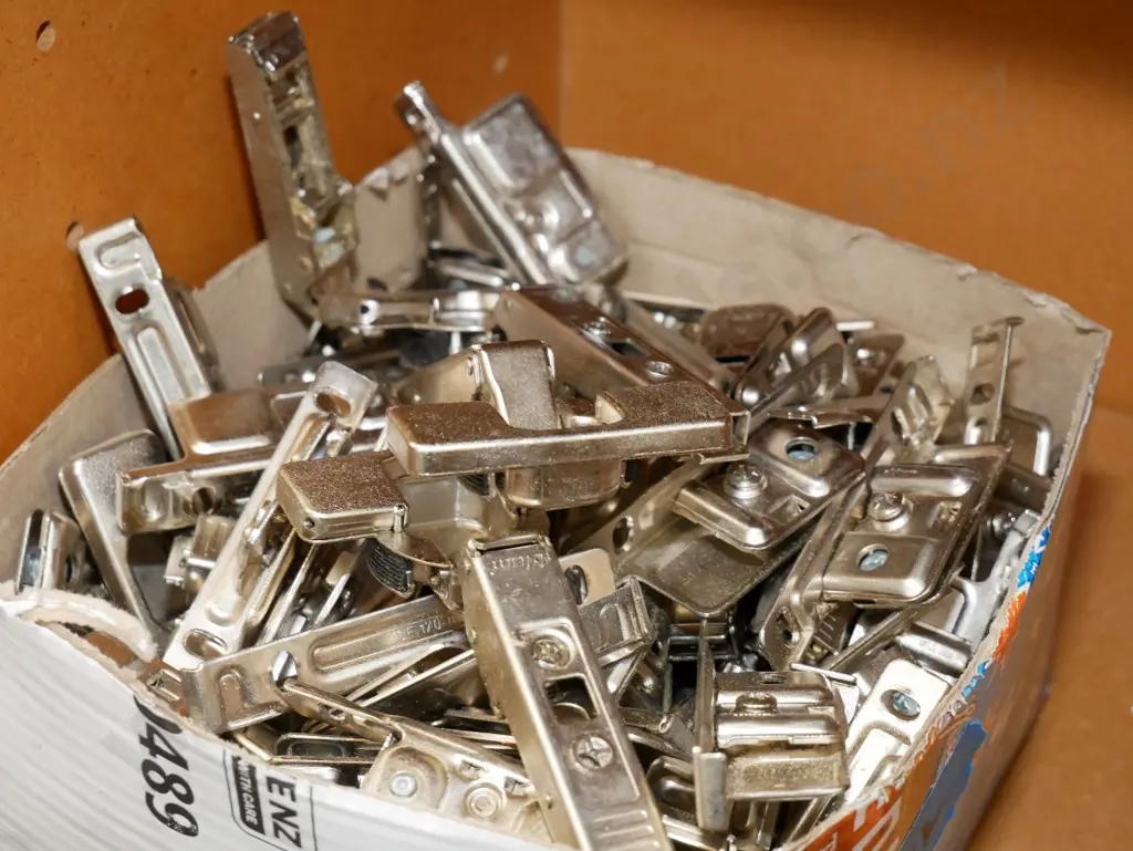 cupboard door hinges etc Image 1++