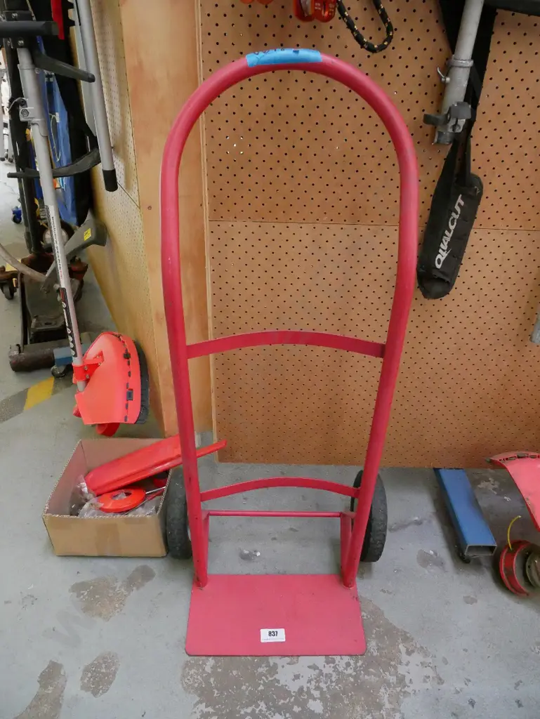 small bottle trolley Image 1++