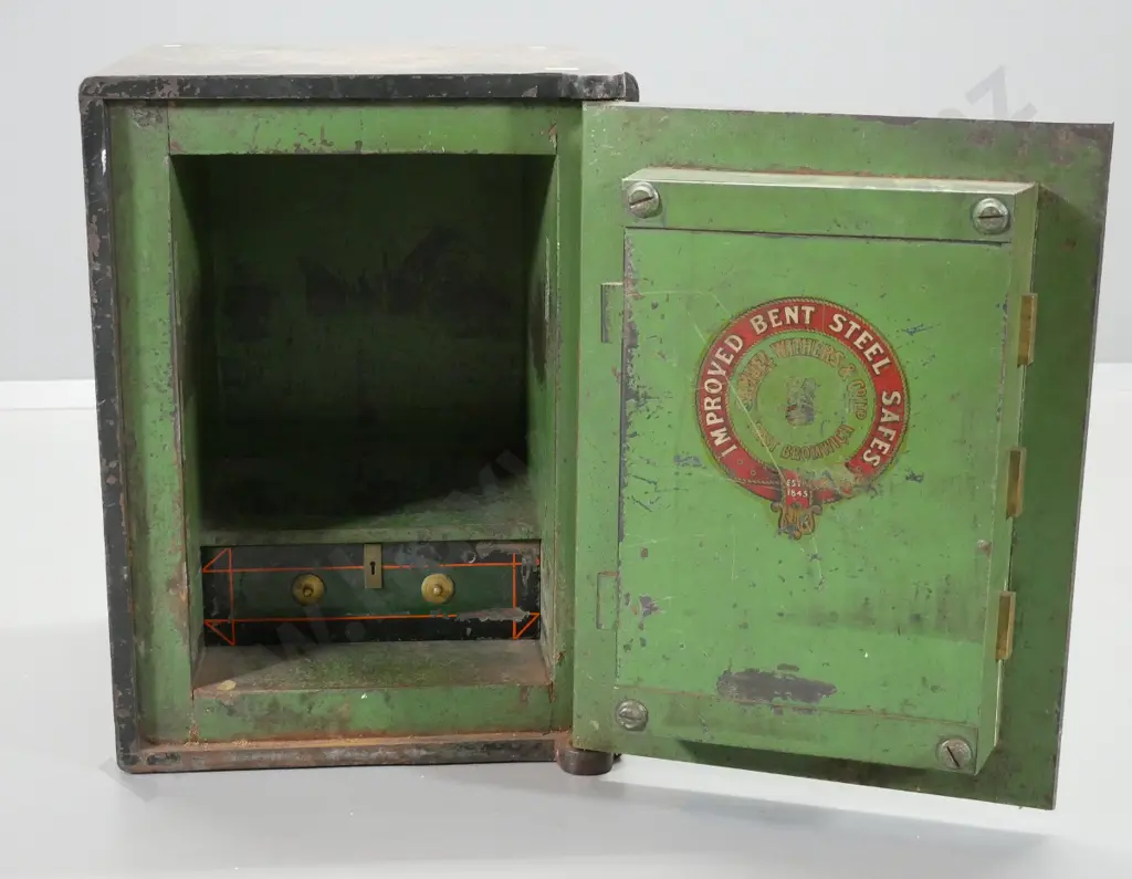 vintage safe - Samuel Withers & Co. West Bromwich - with brass handle, plaque, etc - H615 W460 D470 Image 1++