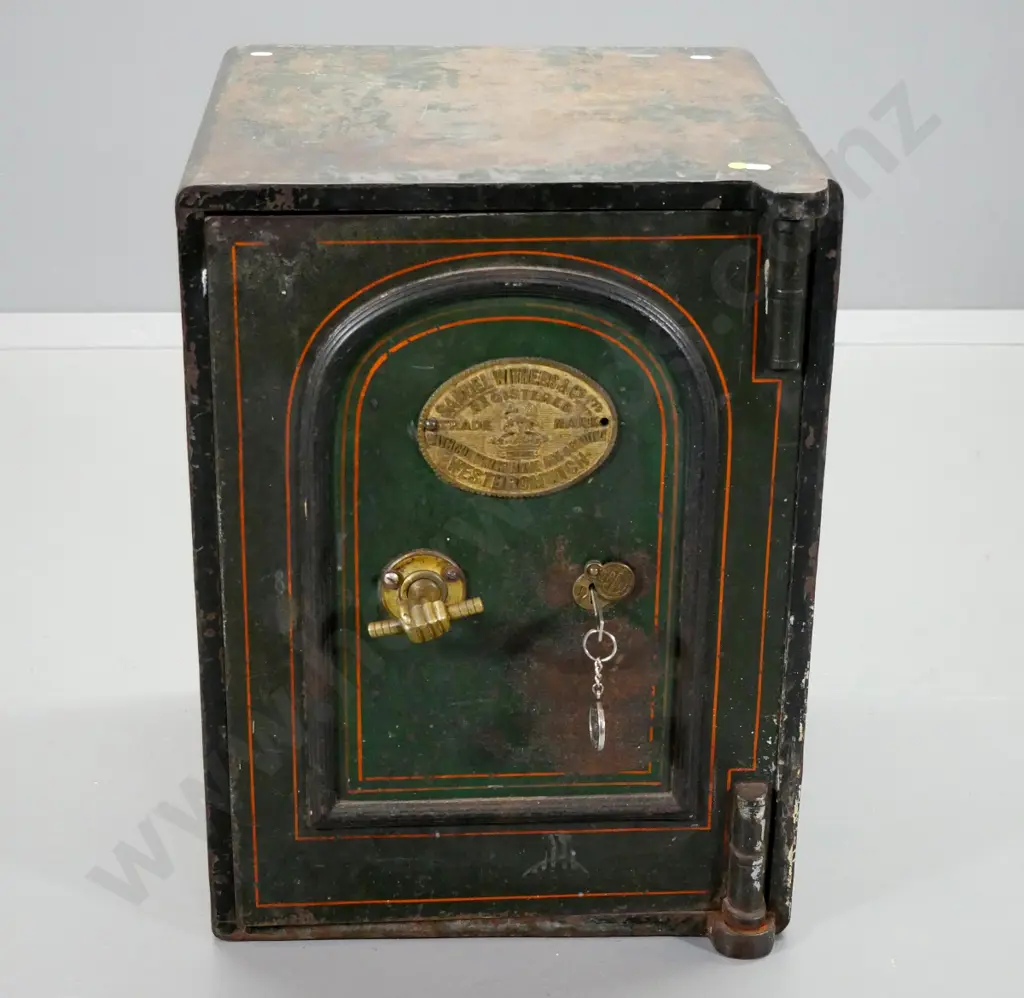 vintage safe - Samuel Withers & Co. West Bromwich - with brass handle, plaque, etc - H615 W460 D470 Image 1++