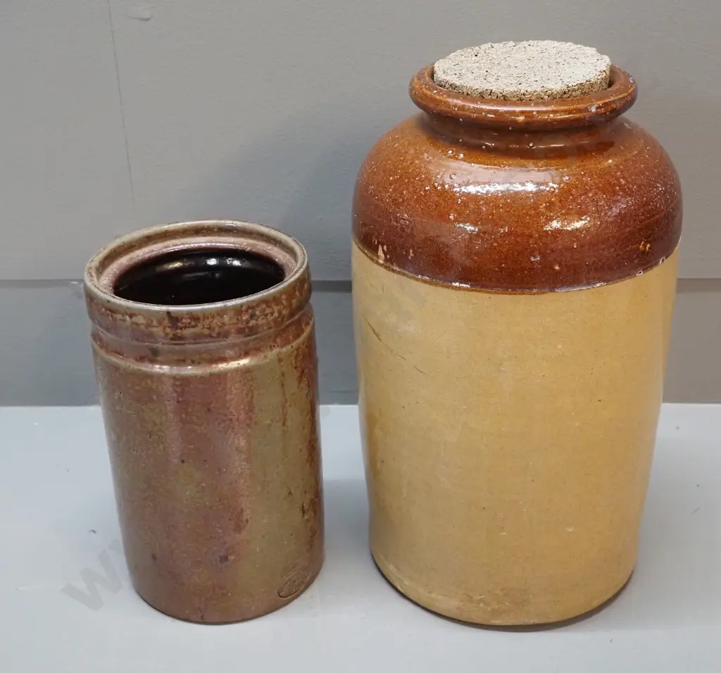 Bendigo Pottery Epsom Australia stoneware crock and Luke Adams Sydenham wide mouth stoneware crock w/cork stopper H-300 Image 1++