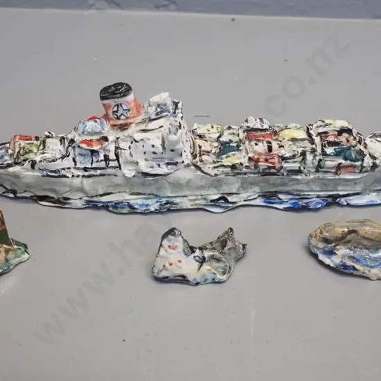 Robert Rapson ceramic ship model (2008) California Star and 3 associated scenery pieces - ship H-70 L-270