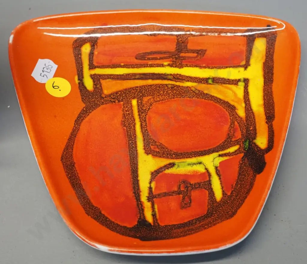 2 mid-century Poole Delphis dishes - slight crazing. larger is D-200 Image 1++