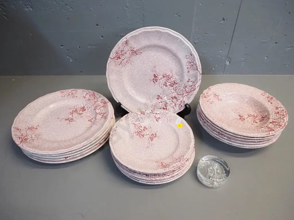 assorted Wedgwood Monique tableware - 6 soup plates, 6 dinner and 6 luncheon - a QEII jubilee glass paperweight Image 1++