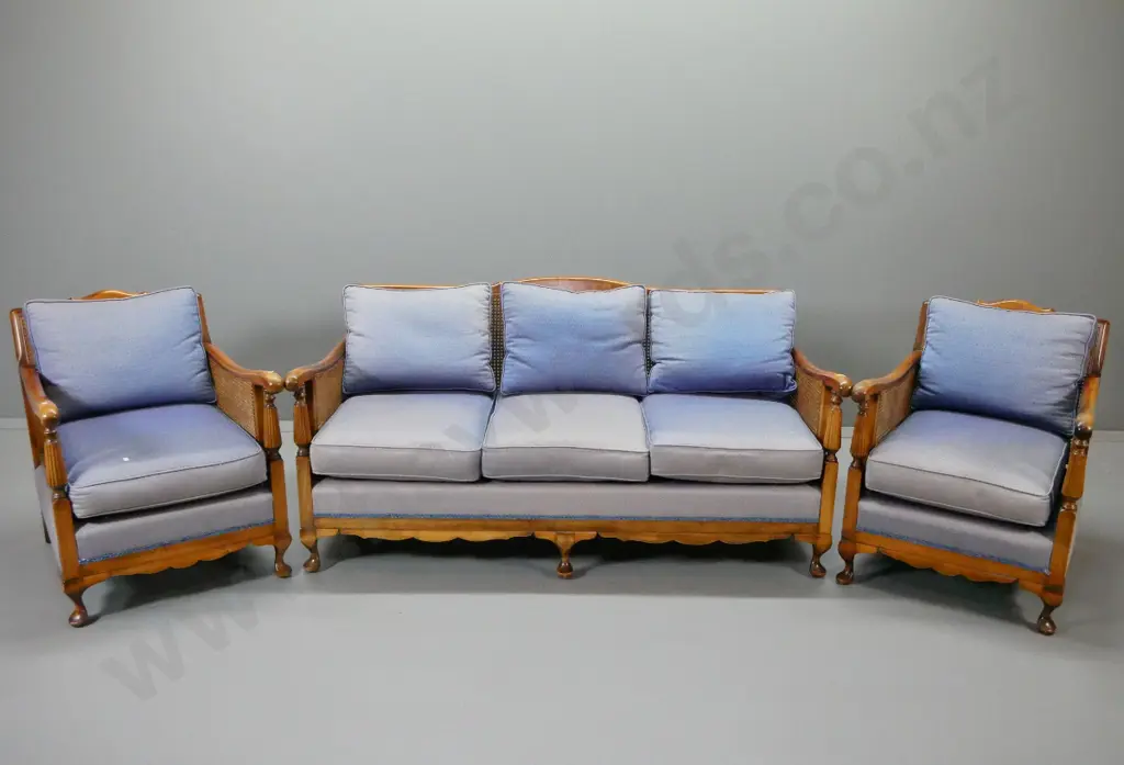 mahogany framed bergere 3-piece lounge suite - some fading to polish and to blue damask fabric - settee H800 L1640 D840 Image 1++