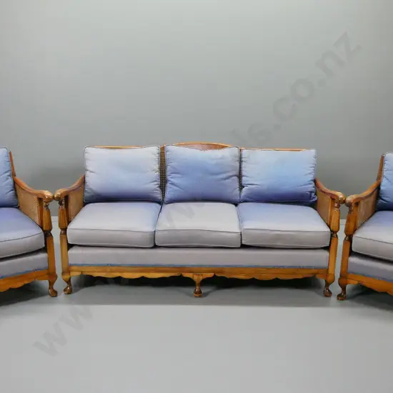 mahogany framed bergere 3-piece lounge suite - some fading to polish and to blue damask fabric - settee H800 L1640 D840