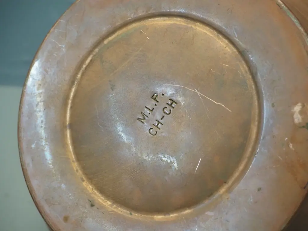 vintage copper tea kettle with wood and brass handles - some dents H-260 W-260 Image 1++