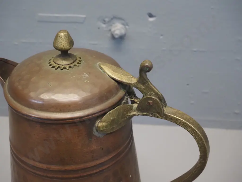 vintage beaten copper lidded jug with brass hinge and handles H-310 W-220 Image 1++