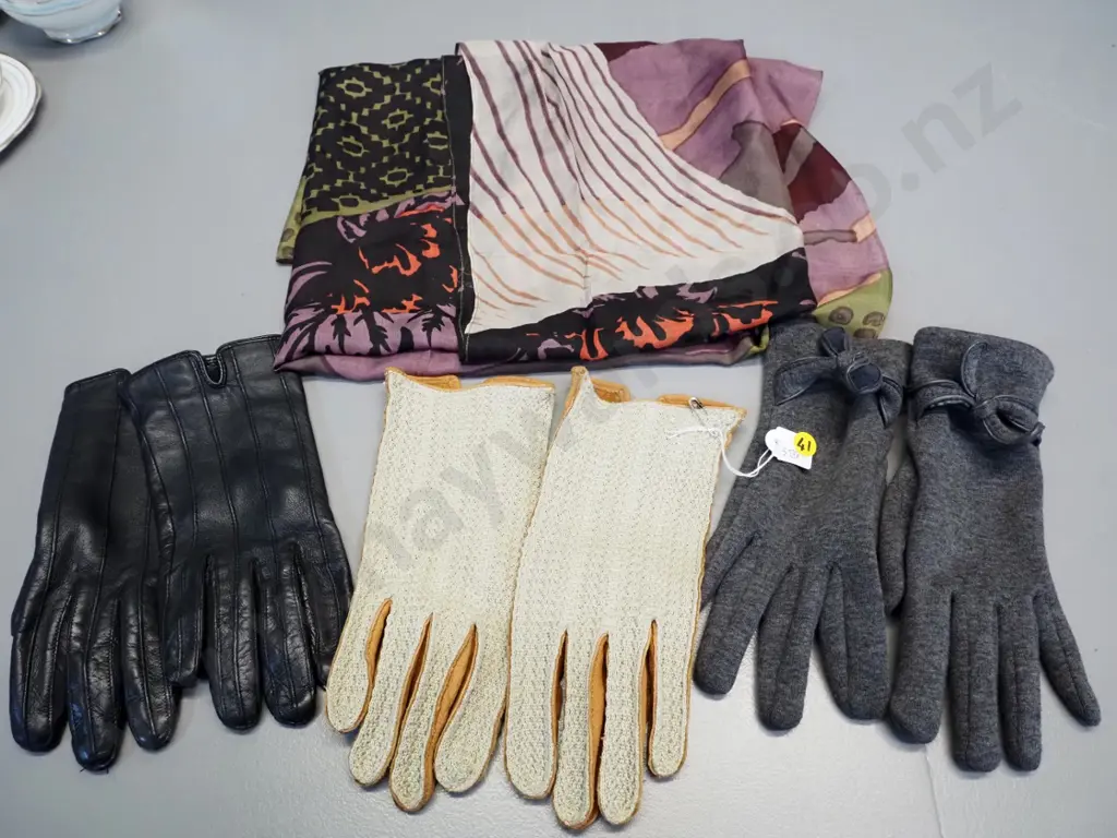 3 pairs of lady's gloves and a large silk scarf Image 1++