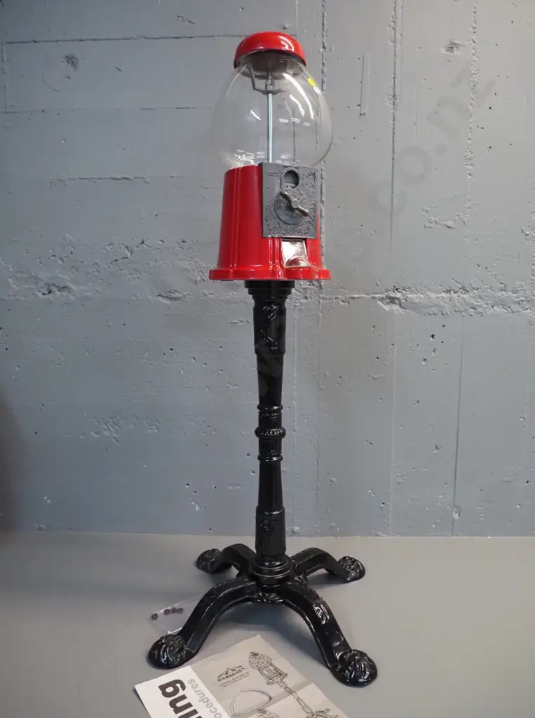 Carousel brand gum-ball dispenser on cast metal stand - H950 W450 - supplied bolts don't fit into Image 1++