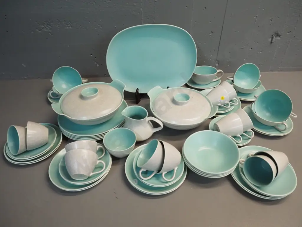 assorted Poole teal and seagull dinnerware incl. ashett, soup bowls and saucers, cups & saucers - chip to one side plate Image 1++