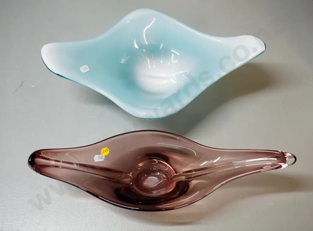 2 heavy art glass bowls - purple with clear base and teal with white lining - each approx L-400 Image 1++