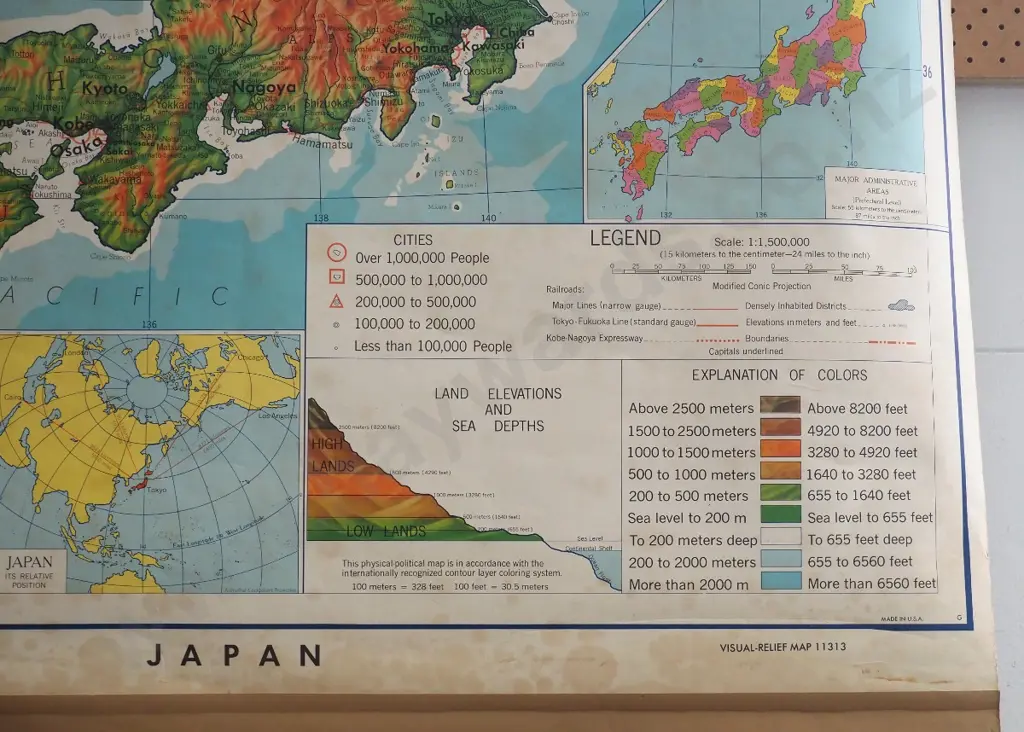 vintage school map of Japan - map size H-1520 W-1100 Image 1++
